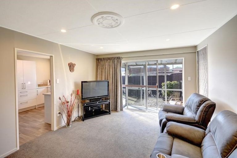 Photo of property in 72c Bay View Road, South Dunedin, Dunedin, 9012