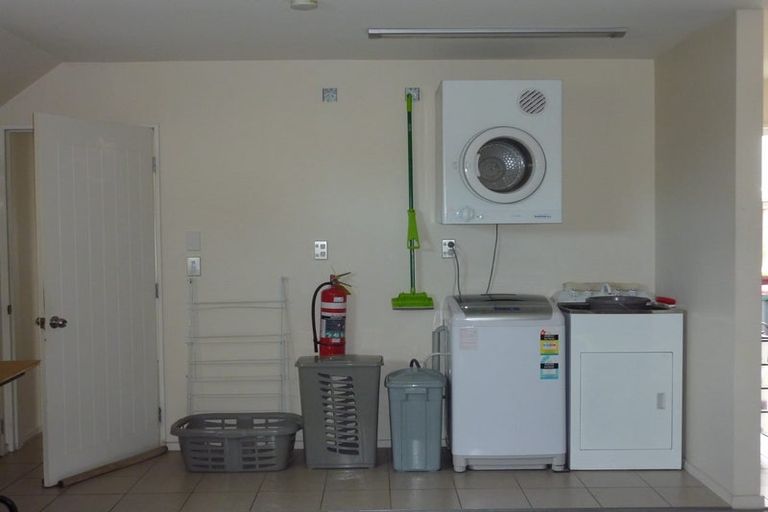 Photo of property in 537 Gloucester Street, Linwood, Christchurch, 8011