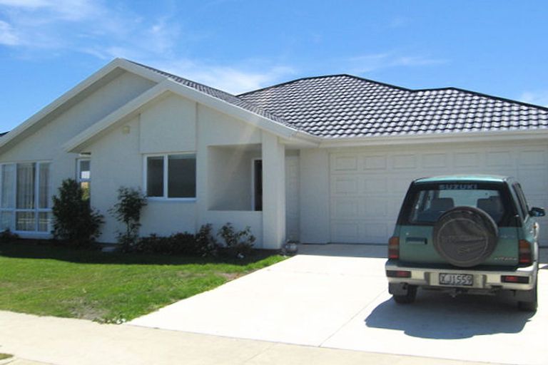 Photo of property in 30 Mistral Road, Northwood, Christchurch, 8051