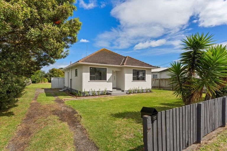 Photo of property in 217 Puriri Street, Castlecliff, Whanganui, 4501