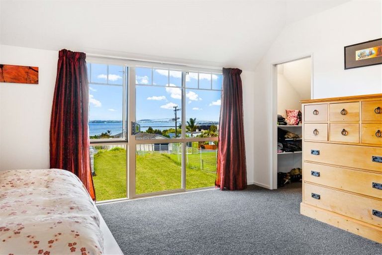 Photo of property in 40 Starlight Cove, Hobsonville, Auckland, 0618
