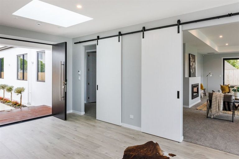 Photo of property in 92 Jickell Street, Hokowhitu, Palmerston North, 4410