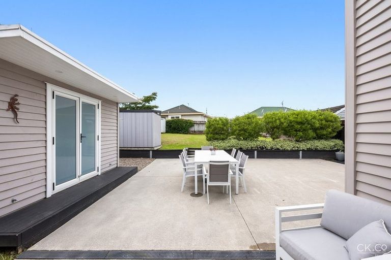 Photo of property in 13 John Street, Trentham, Upper Hutt, 5018