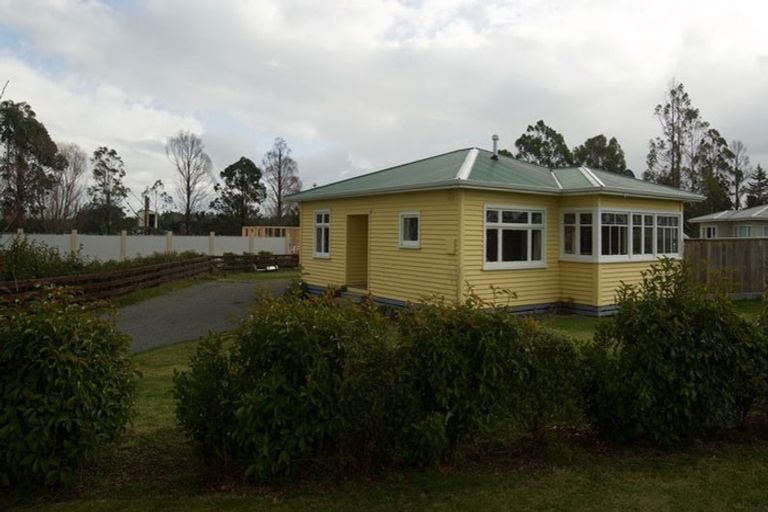 Photo of property in 7 Railway Street, Sefton, 7477