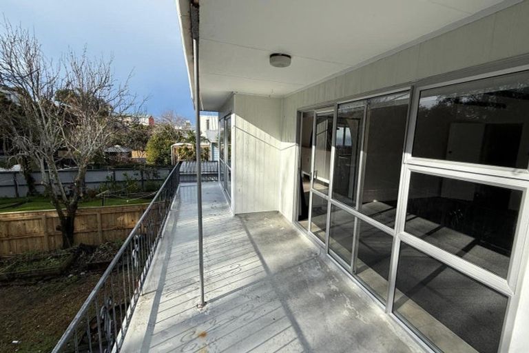 Photo of property in 12 Aubrey Street, New Plymouth, 4310