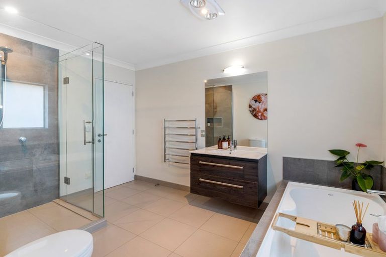 Photo of property in 33 Oak Tree Lane, Rolleston, 7614