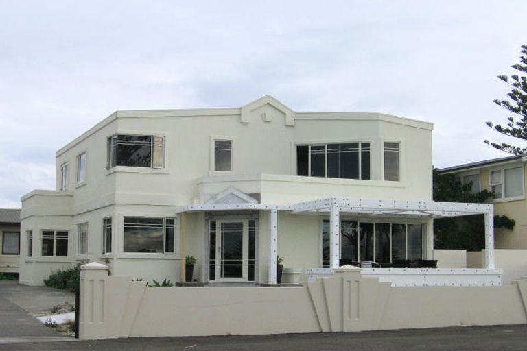 Photo of property in 2/15 Ferguson Avenue, Westshore, Napier, 4110