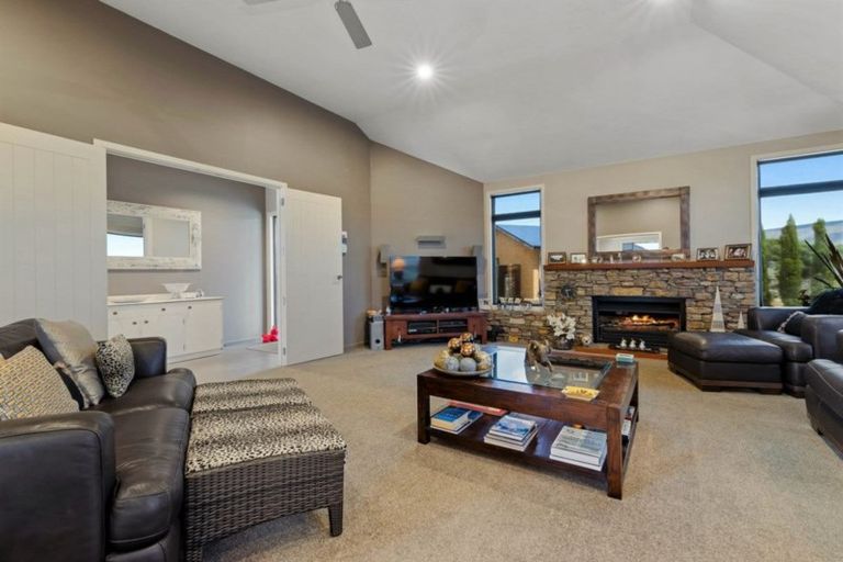 Photo of property in 16 Walnut Grove, Whakatane, 3120