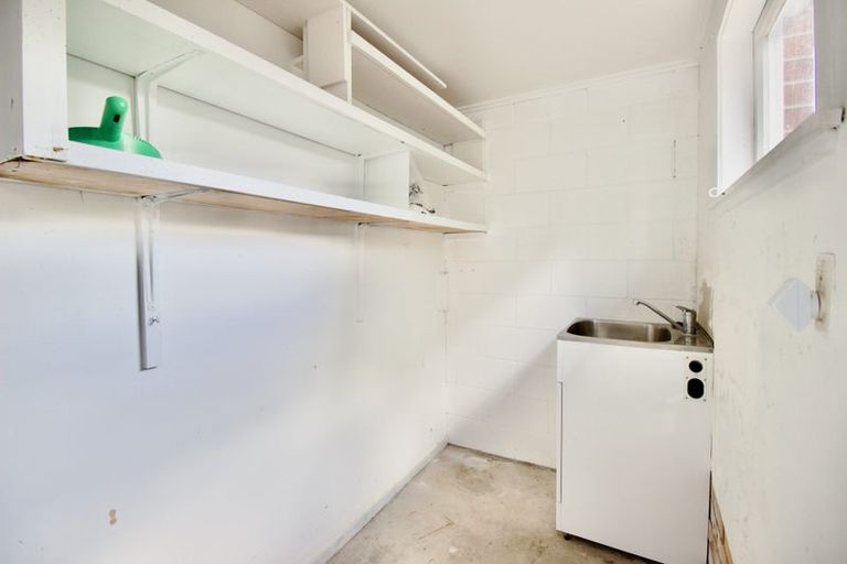 Photo of property in 3b Lake Pupuke Drive, Takapuna, Auckland, 0622