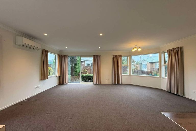 Photo of property in 18 Sinclair Street, Ebdentown, Upper Hutt, 5018