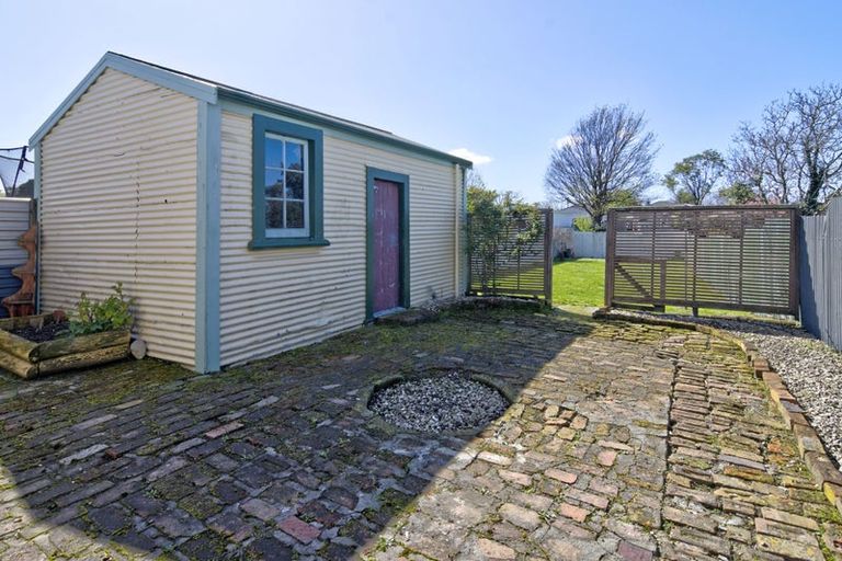 Photo of property in 72 Lincoln Road, Masterton, 5810