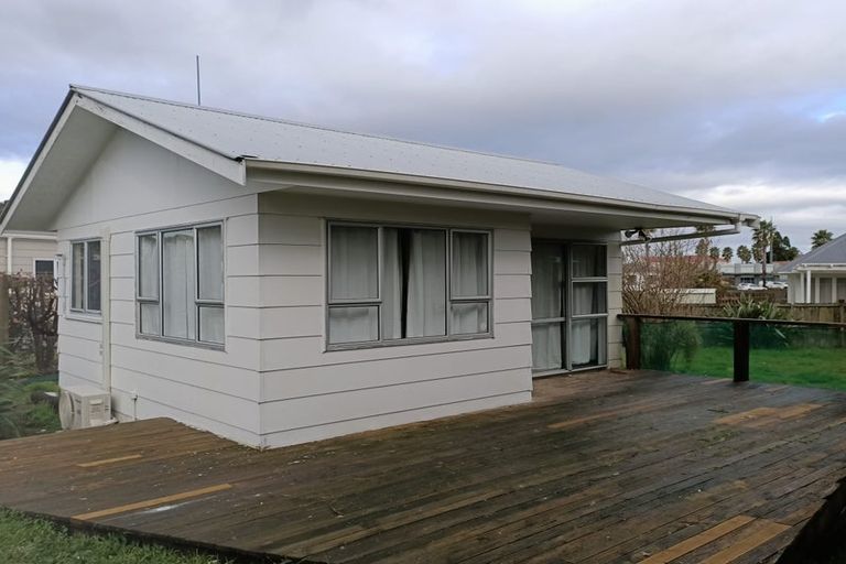 Photo of property in 1 Westland Road, Tuakau, 2121