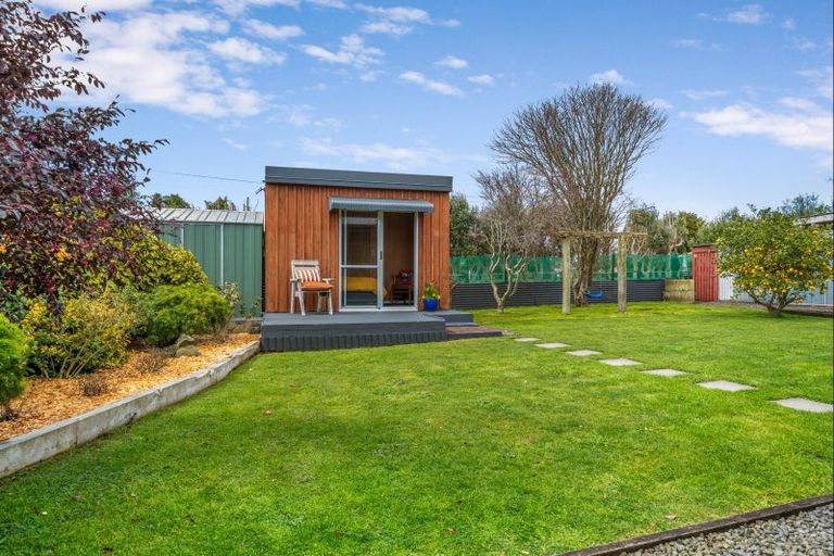 Photo of property in 537 Richmond Road, Lepperton, New Plymouth, 4373