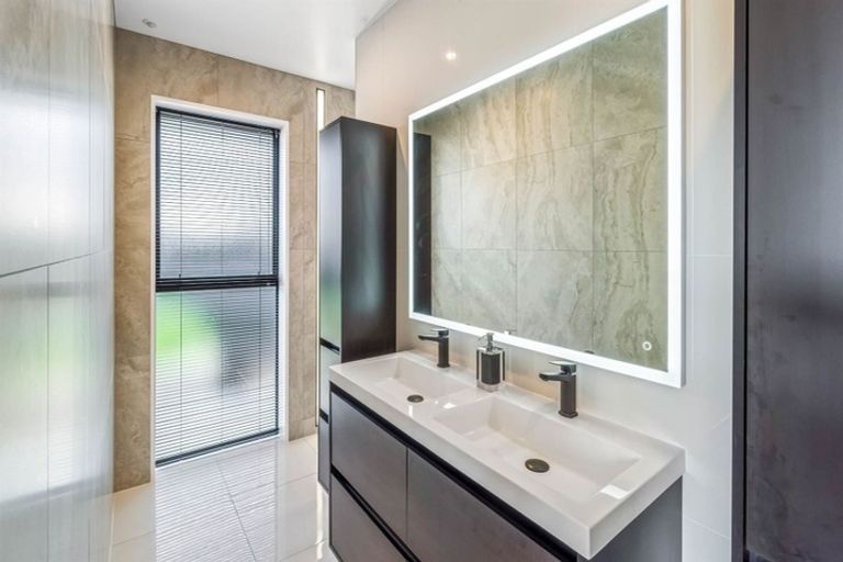 Photo of property in 4 Kinnerton Lane, Casebrook, Christchurch, 8051