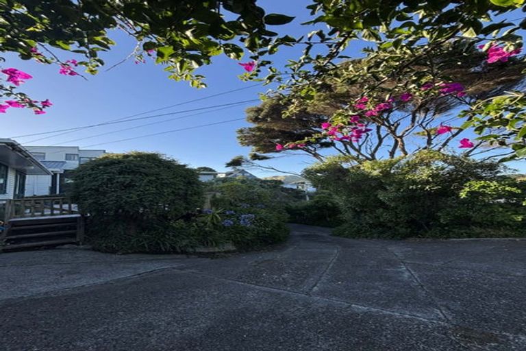 Photo of property in 43 Gordon Road, Plimmerton, Porirua, 5026