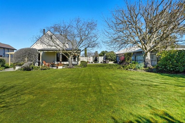 Photo of property in 1 Fowler Lane, Rangiora, 7400