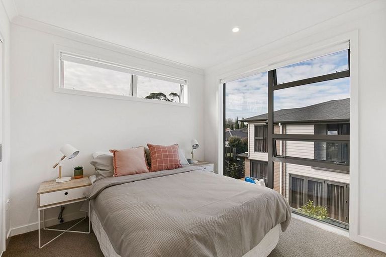 Photo of property in 83c Marlborough Avenue, Glenfield, Auckland, 0629