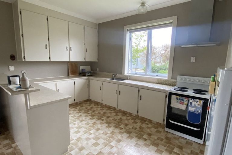 Photo of property in 92 Lady Barkly Road, Winton, 9782