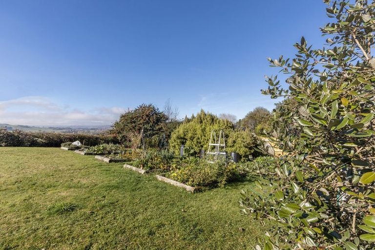 Photo of property in 208 Pukeora Scenic Road, Waipukurau, 4281