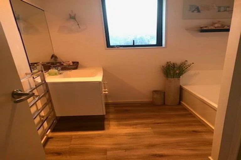 Photo of property in 4a Ronald Avenue, Glenbrook, Waiuku, 2681