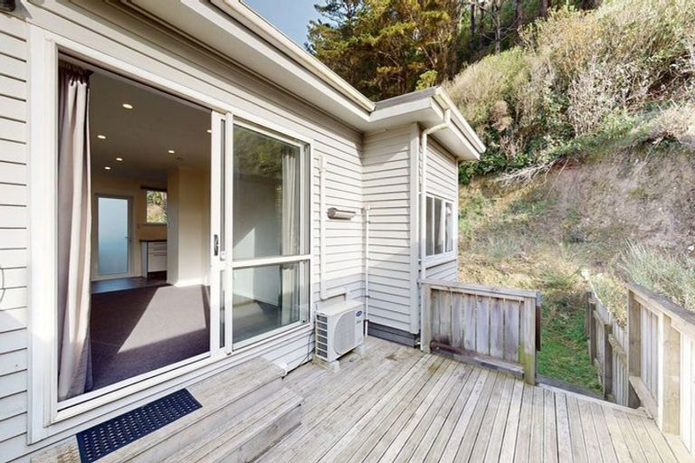 Photo of property in 287c Happy Valley Road, Owhiro Bay, Wellington, 6023