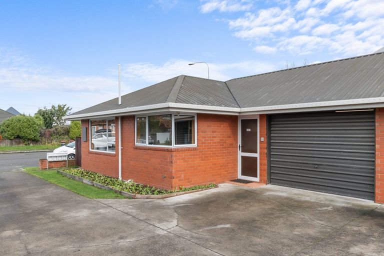 Photo of property in 1/18 Burdale Street, Riccarton, Christchurch, 8011