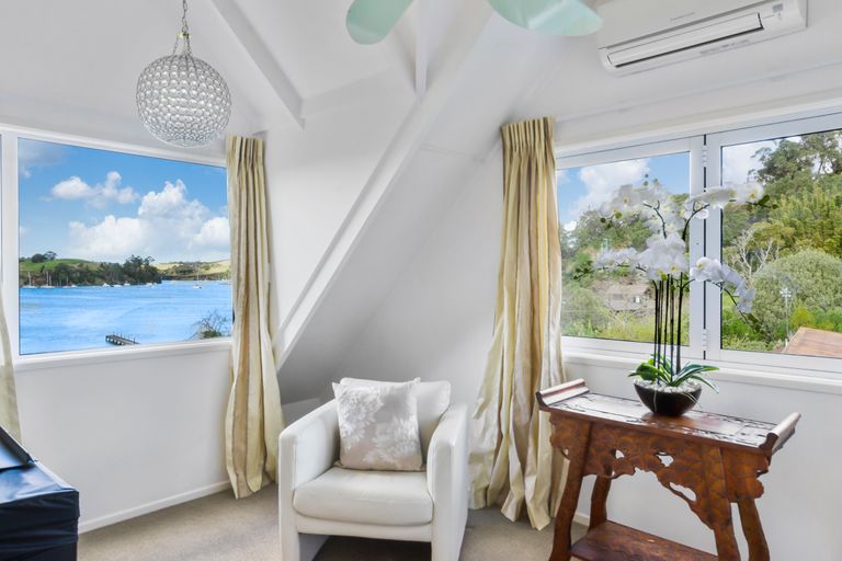 Photo of property in 15 Martin Road, Matakana, Warkworth, 0985
