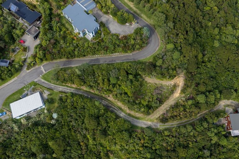 Photo of property in 3 Ridgeview Lane, Paraparaumu, 5032