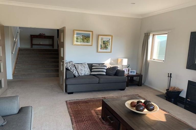 Photo of property in 6 Port Lane, Whitby, Porirua, 5024