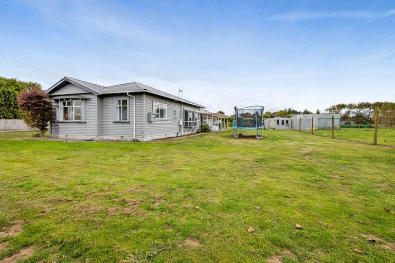 Photo of property in 135 Turuturu Road, Hawera, 4674