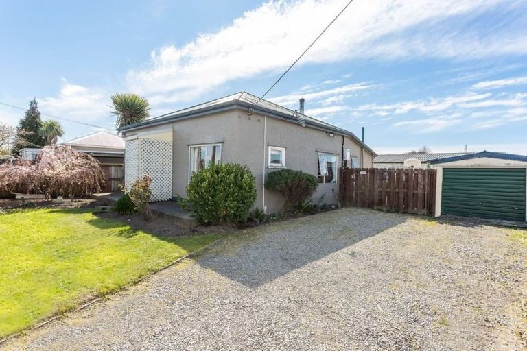 Photo of property in 7 Seymour Street, Hornby, Christchurch, 8042
