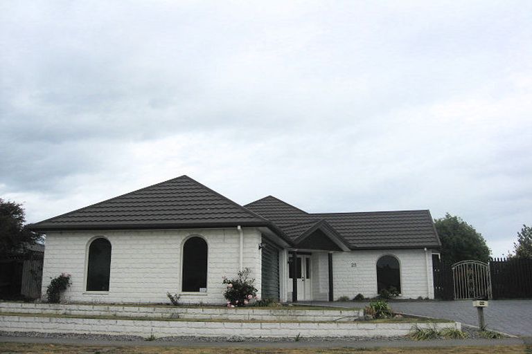 Photo of property in 25 Saint Pauls Place, Burwood, Christchurch, 8083