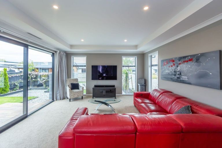 Photo of property in 20 Chimango Place, Rolleston, 7615