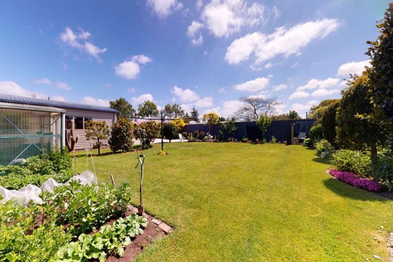 Photo of property in 105 Rolleston Street, Rakaia, 7710