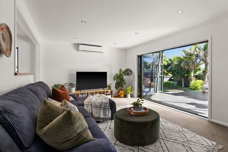 Photo of property in 20 Coventry Avenue, Tamatea, Napier, 4112