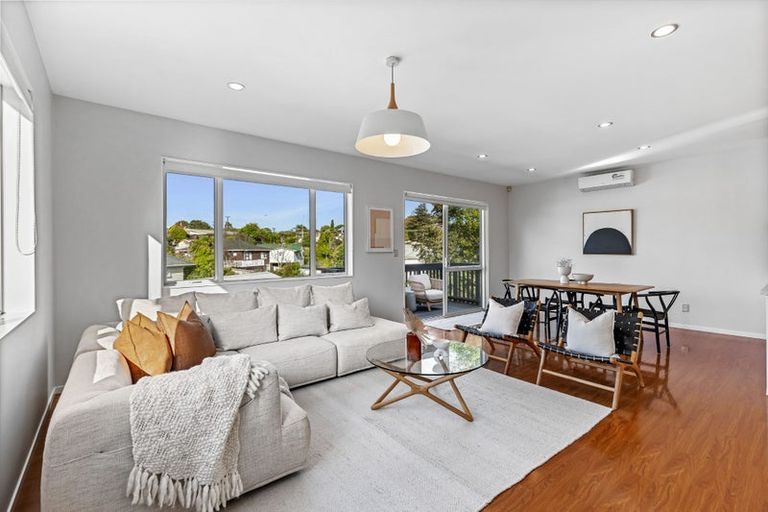 Photo of property in 19b Duncan Avenue, Te Atatu South, Auckland, 0610