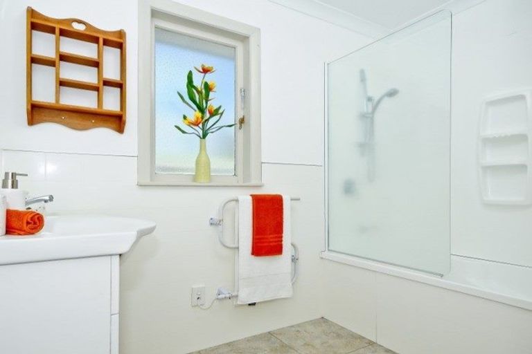 Photo of property in 90 Hall Street, Cambridge, 3434