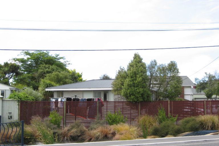 Photo of property in 81 Edward Avenue, Edgeware, Christchurch, 8013