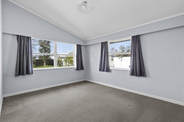 Photo of property in 38 Queen Street, Cambridge, 3434