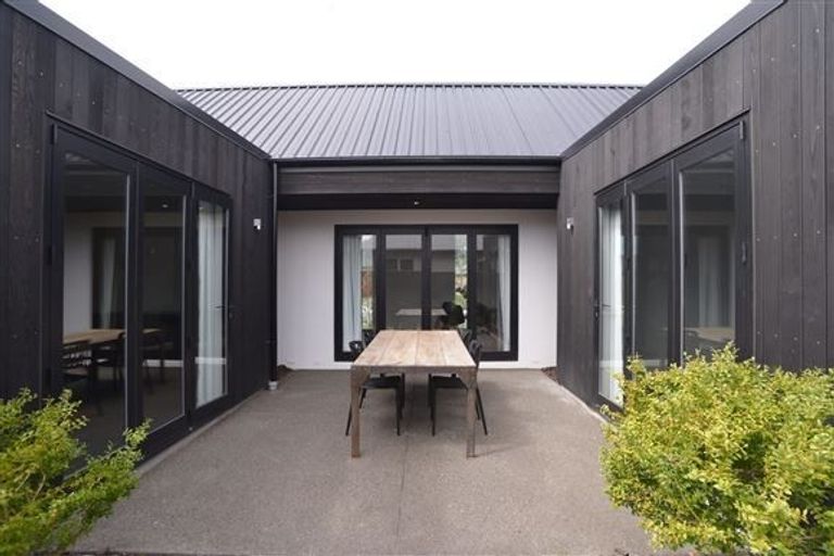 Photo of property in 33 Peak Crescent, Kaiapoi, 7630