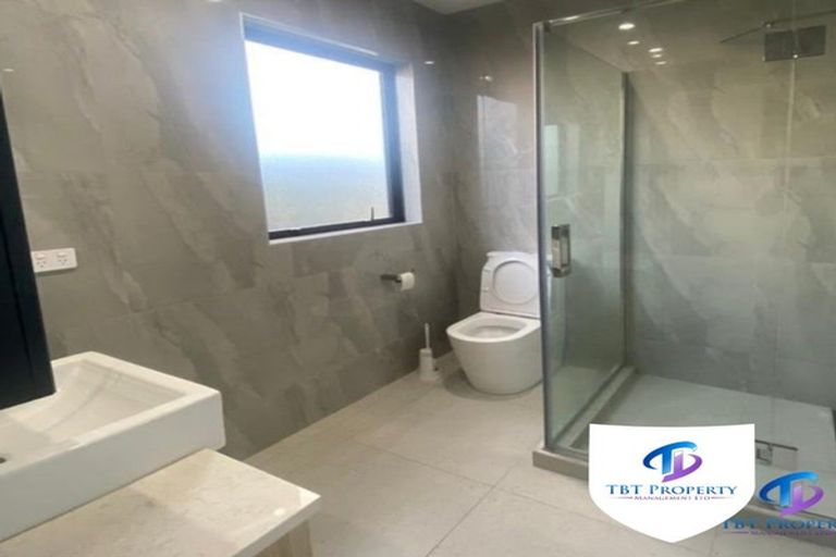 Photo of property in 36a Cambridge Terrace, Papatoetoe, Auckland, 2025