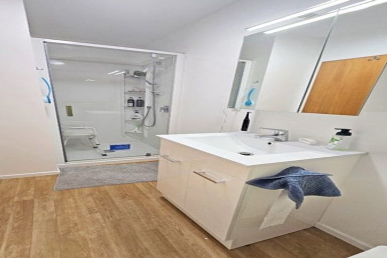 Photo of property in 31a The Esplanade, Raumati South, Paraparaumu, 5032