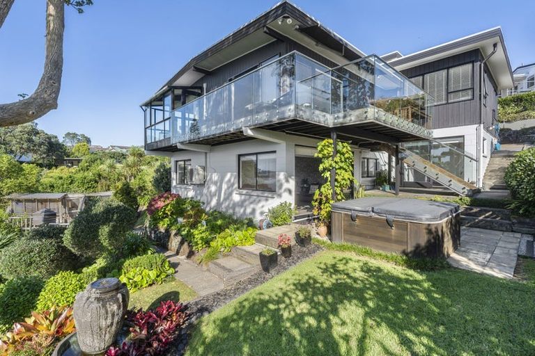 Photo of property in 109c Pah Road, Cockle Bay, Auckland, 2014