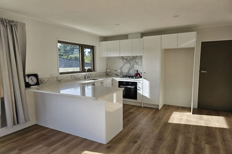 Photo of property in 5 Mahinawa Street, Takapuwahia, Porirua, 5022