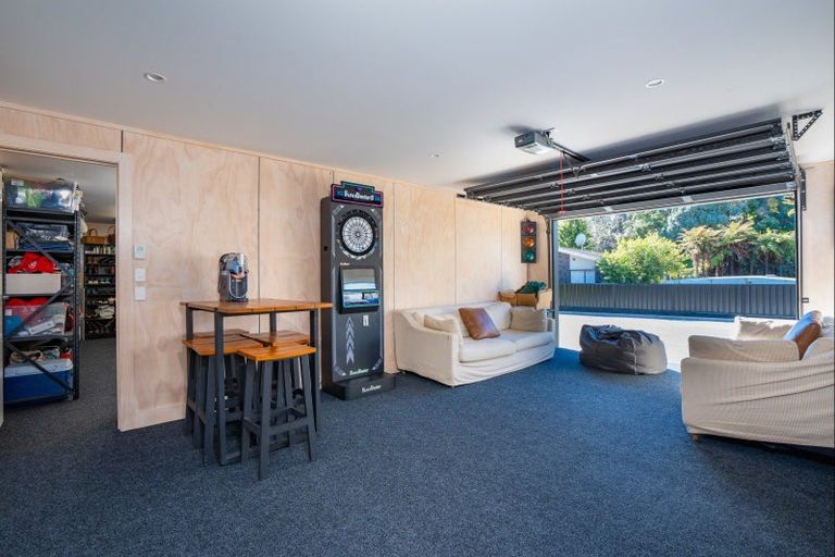 Photo of property in 336 Lake Terrace, Two Mile Bay, Taupo, 3330