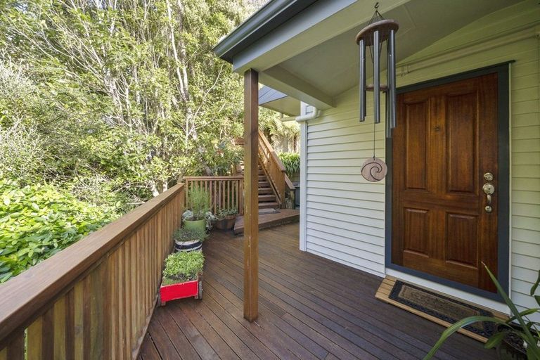 Photo of property in 65a Thurleigh Grove, Karori, Wellington, 6012