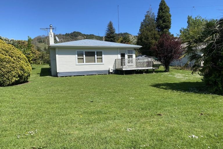 Photo of property in 2 Edward Street, Te Kuiti, 3910
