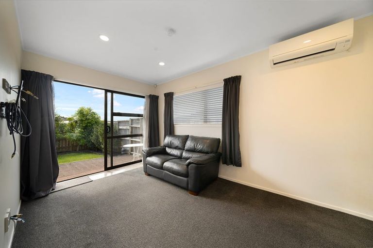 Photo of property in 14/85 Edmonton Road, Henderson, Auckland, 0612