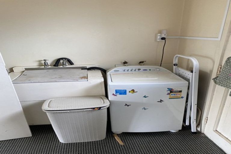 Photo of property in 76a Thompson Street, Mount Cook, Wellington, 6011