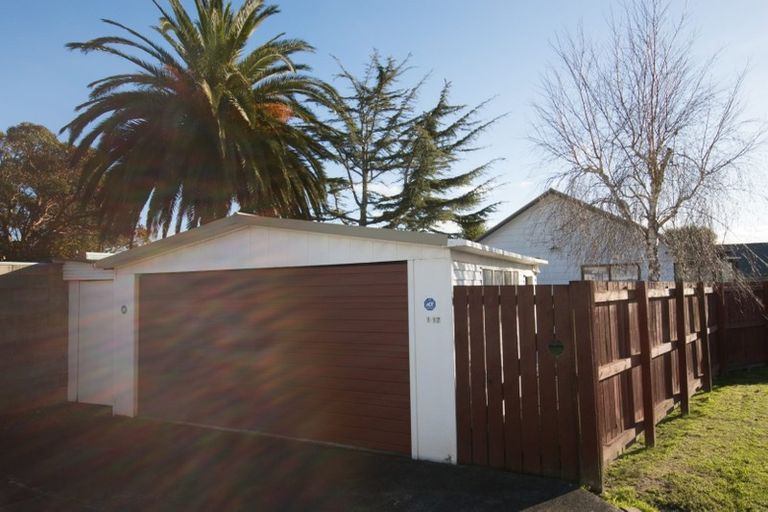 Photo of property in 1/17 Orchid Place, Te Atatu South, Auckland, 0610